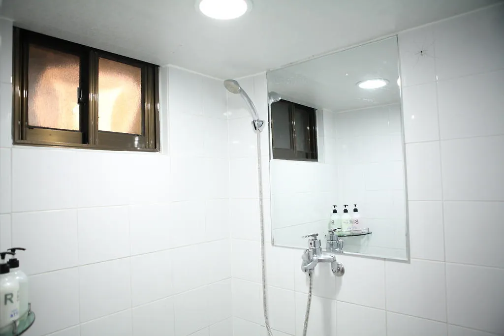 Atti Guesthouse Szöul Vendégház
