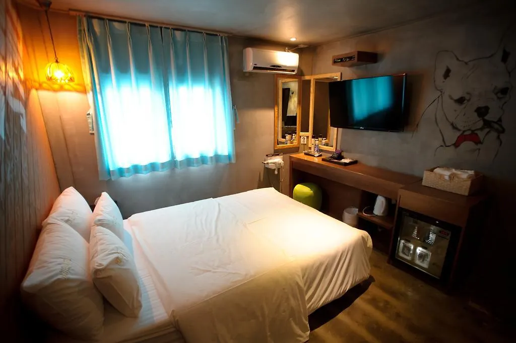 Atti Guesthouse Seoul